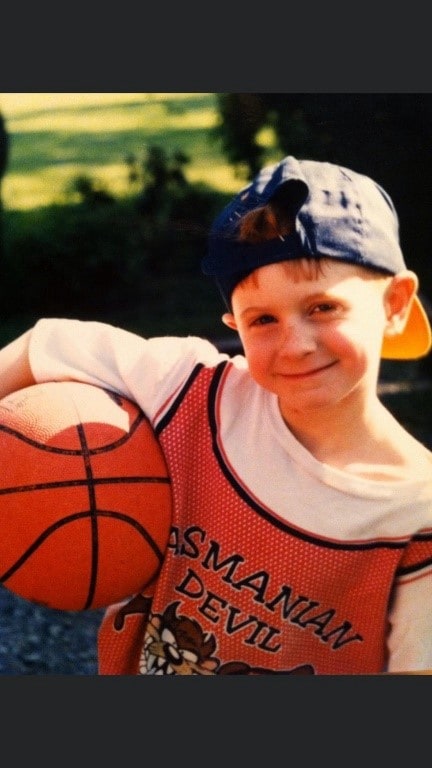 Kid with basketball